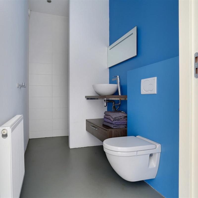 radiator bij toilet